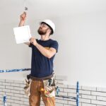 Cum integrăm sistemele de iluminat eficient în clădiri noi